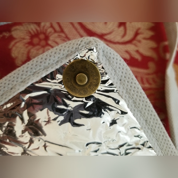 NWT Snapsac foil insulated navy lunch tote bag - Picture 7 of 16